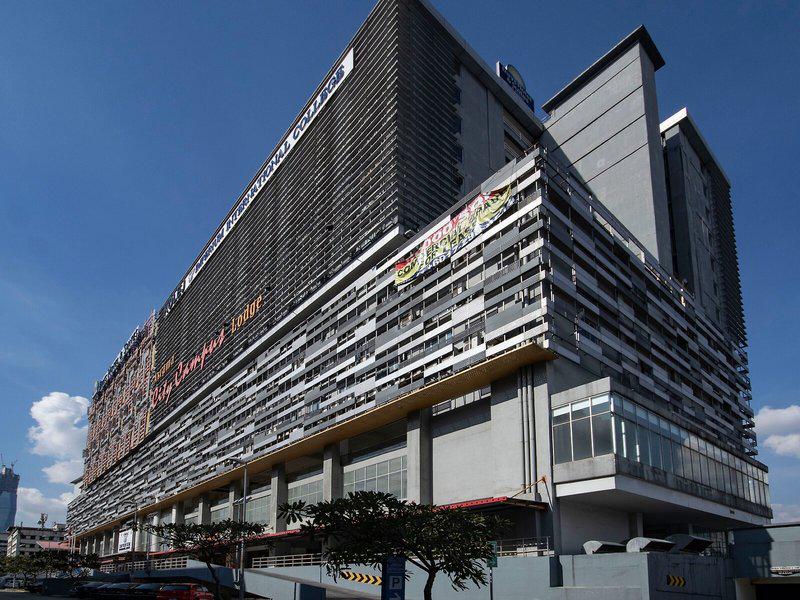 BAC7171E783B903692F66F27F2142919