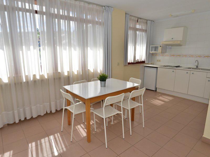 998942D5B405B2F91C0A4945D629294F