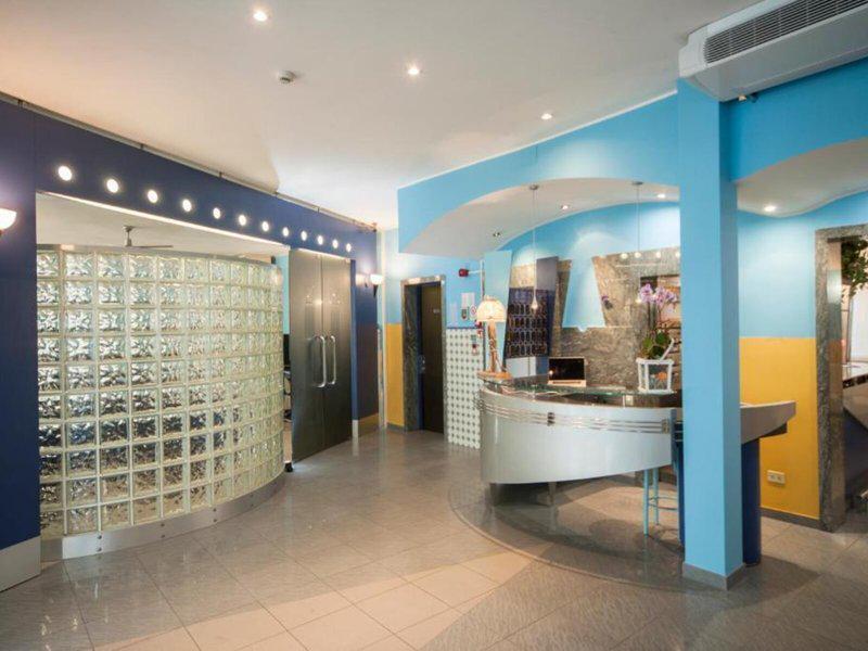 736164EA45CA9B1E6D57E5F45899BC35