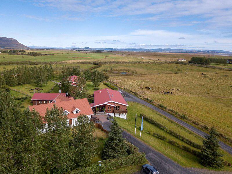 27CACE2B227A30B4E8D6220B79AA51CD