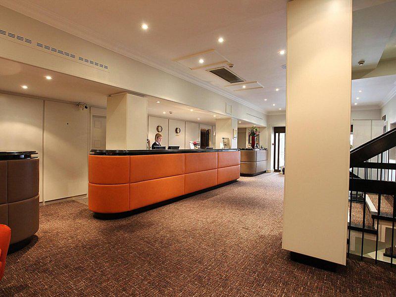 DF15DC4A581C40105DD6B2F3F26DACD4