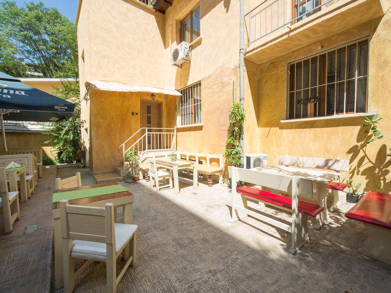 AEBEE8A396976FBA95D590AA0BF8D981