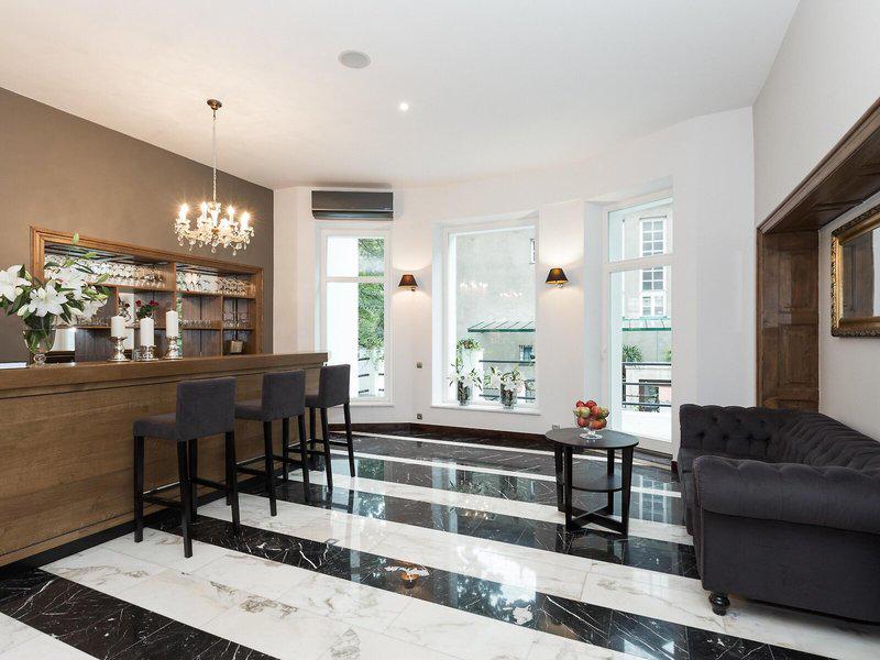 CDB1A569EC8FD0C13619CA9AFB4B6ADC