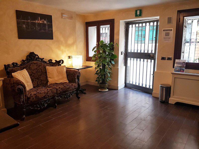 43C7CE805344AE95099A621DA8A7F641