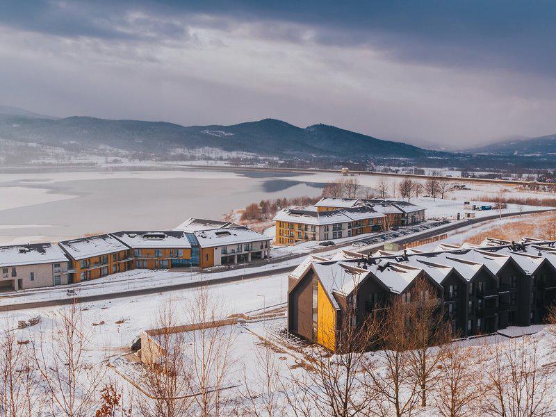 FB475C6184ADC7CEAF9B1B36B3EAB3B9