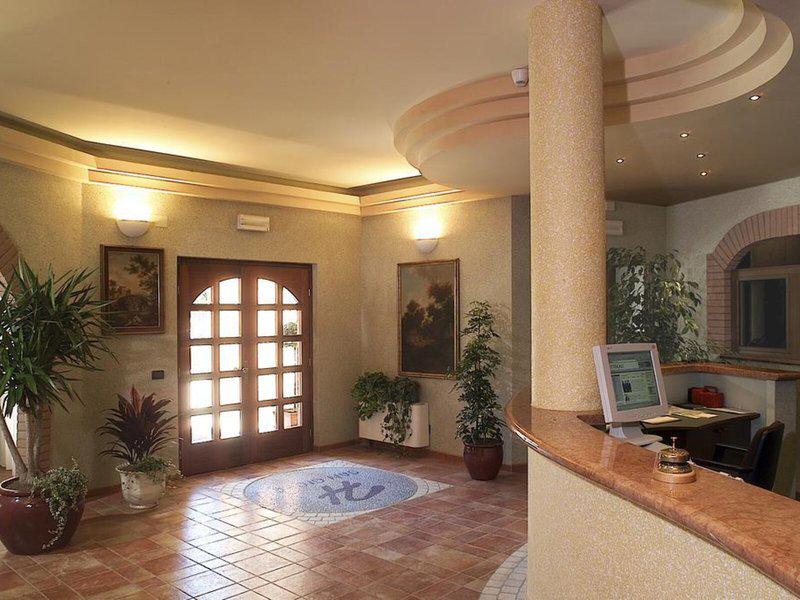 1BE43C3C30B3418E407FEBADBE4F8498