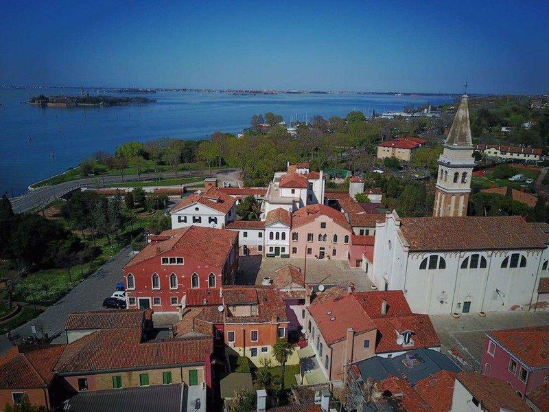 7F6BAC39DBA1443309C261F0B31F37DB