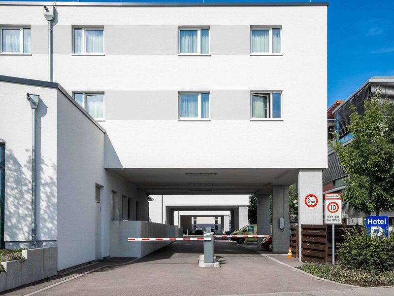 A427833E644D212E55EB5246F68D6BA0