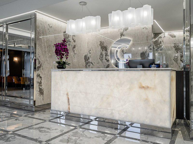 AA73E41F4F06474D4FAF66225C87D59C