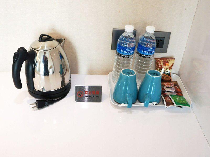 33CB3DAEFC4B503E1890F4CBE881BC9F