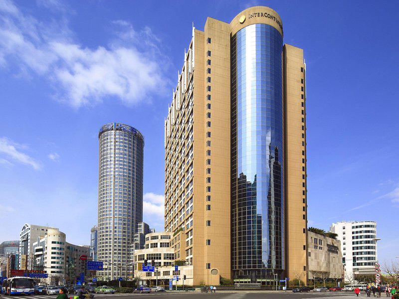 E577DB21120BD6B818ECB8CB415F2BFB