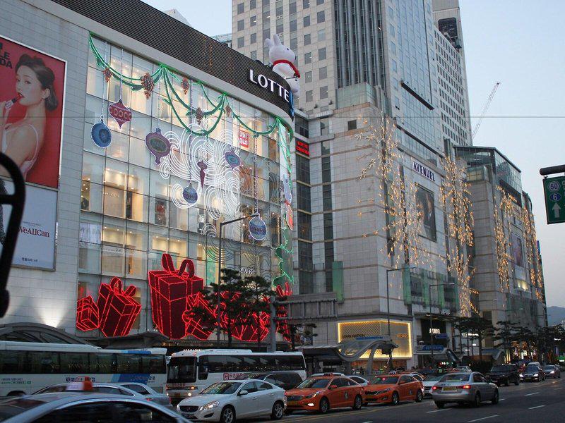 638C052E99624D841452E9F1125477BF