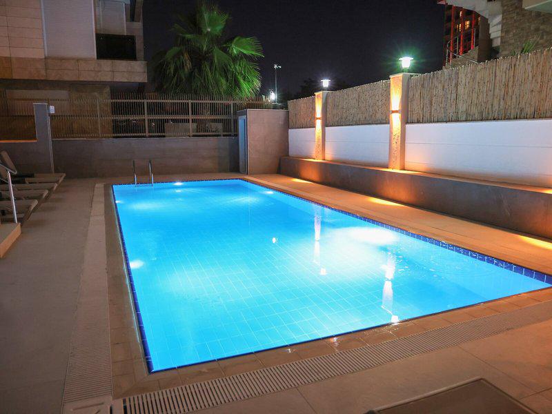 8835887E4064B85AABF90EBF813D6BB4