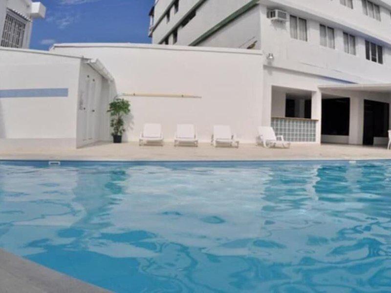 82AC38A9399DA1E9B427098EFF27289A