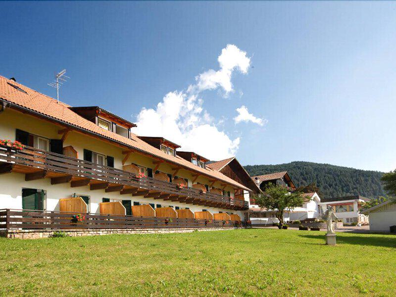 A511AC46B9A7D8DE2979C45B7CDD8E92