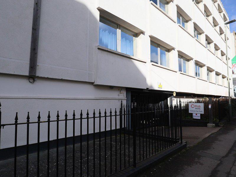 857670444B7558B2FD4E50200B25BF91