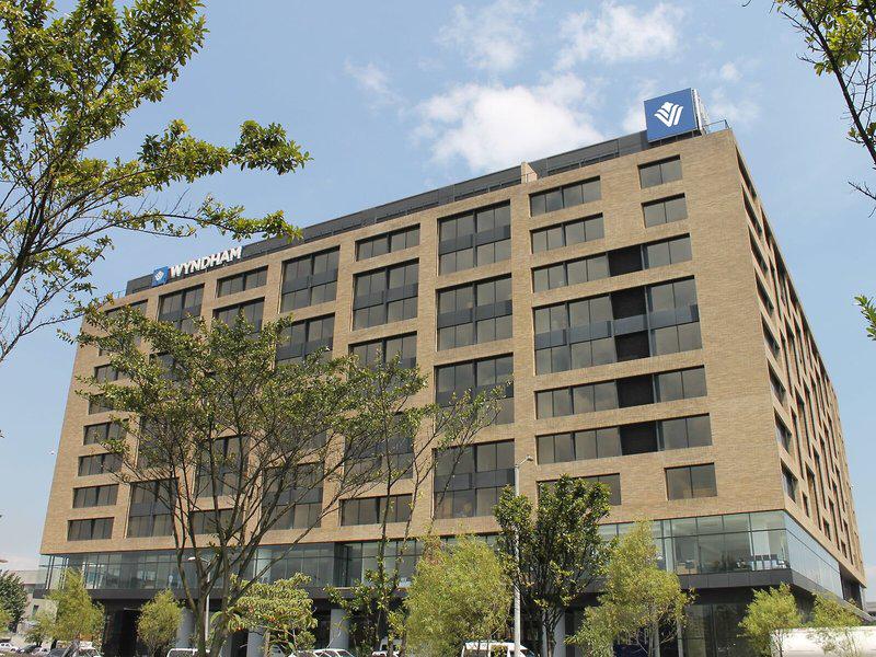 FC2BE79F74949F60D628E1F93746DCCA