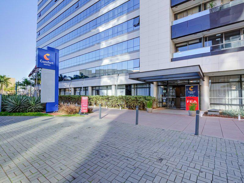 A2B5FB8587F74B8493084E98DFEAD241