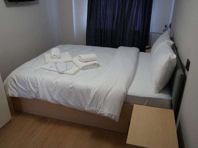 4225B23342BA275336E6B3ECAA2148A5