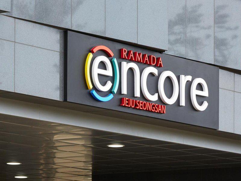 09BF8BF955F02DCEE824762C36966960