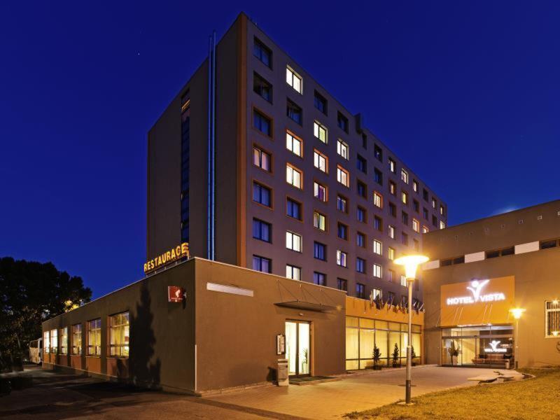 3C63AC1203D203F5B7B7620DECD8D883