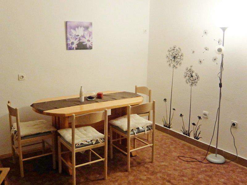 BCFFC936C8198B9698D7E54C8E2F8C0C