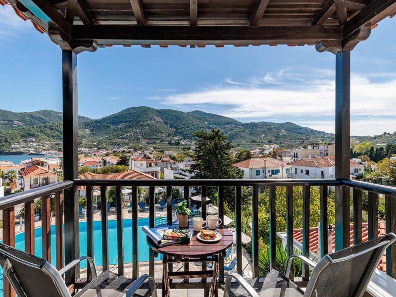 8F21EFF1FFB9F323D6FC3C24AD0769EC