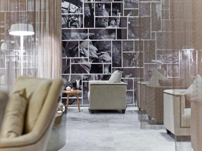 72B24066B89F463D015E1342B0A8F4BF