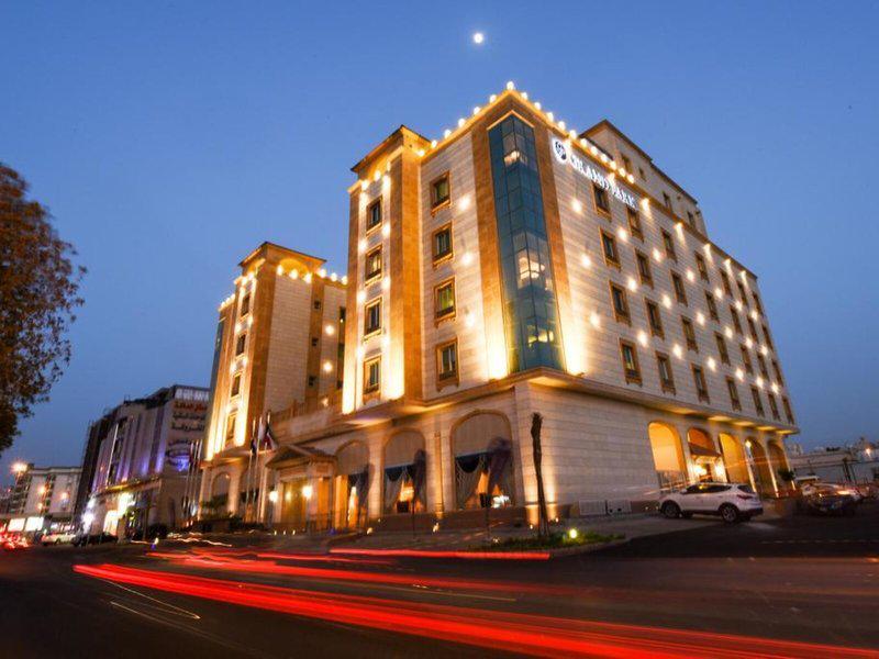 47540232F3D49B7C68A50E4E58A14B47