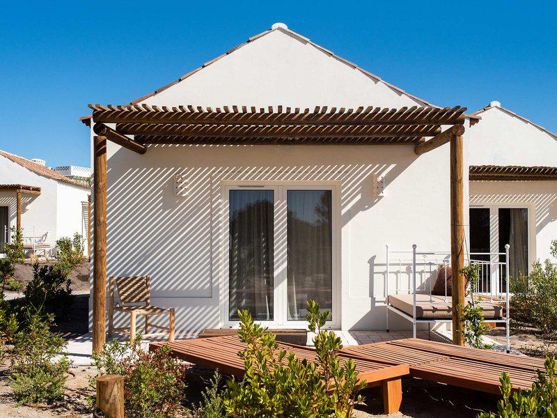 D914F410B807213F4AD144B4D25FDB1E