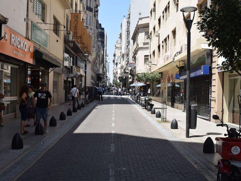 6DD8A9E844208325166C48A78065F87F