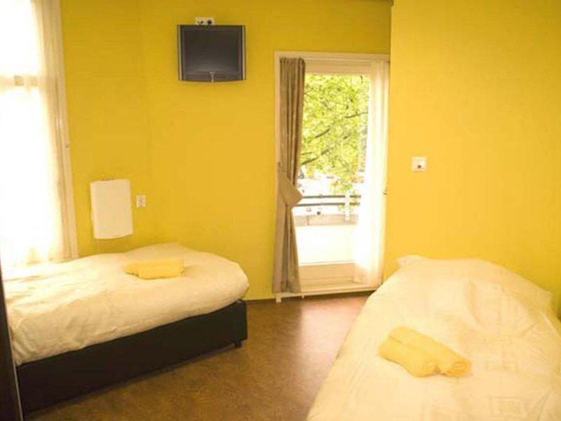 C52BDF96A40F14BA49B0BDA2912F4681