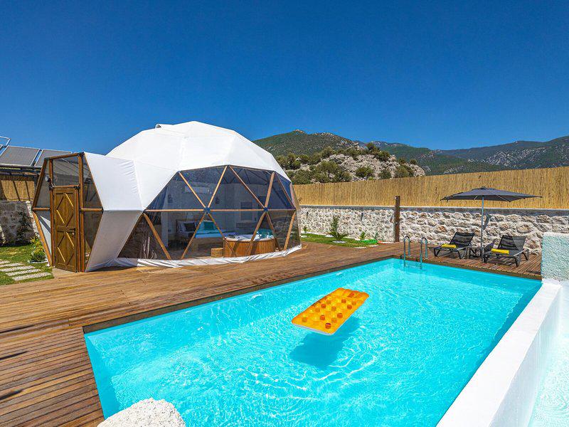 6B5B5F1DCA3B294CCE3C2D23C49D7272