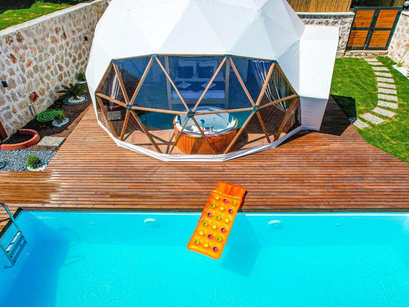 67F23A31B04183EED792F77A47142F5E