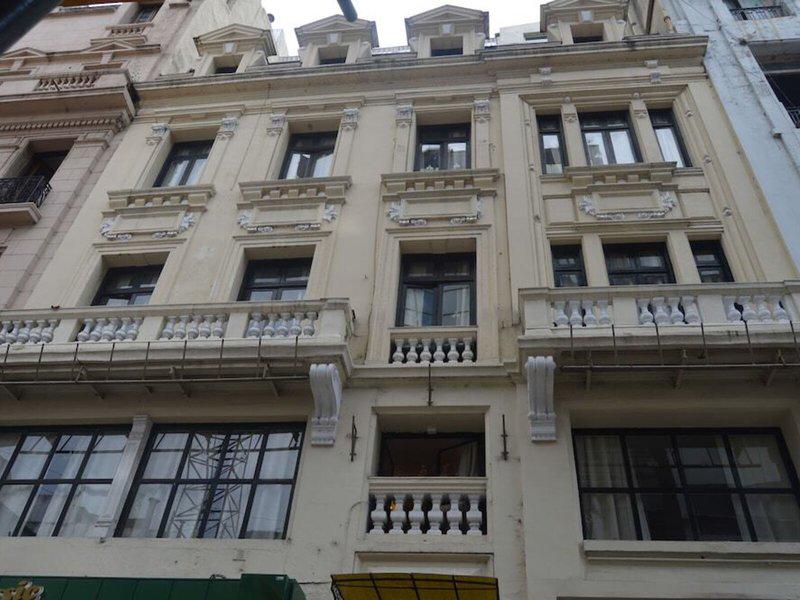 E74387964A71FC433EE43609F6C98E2A