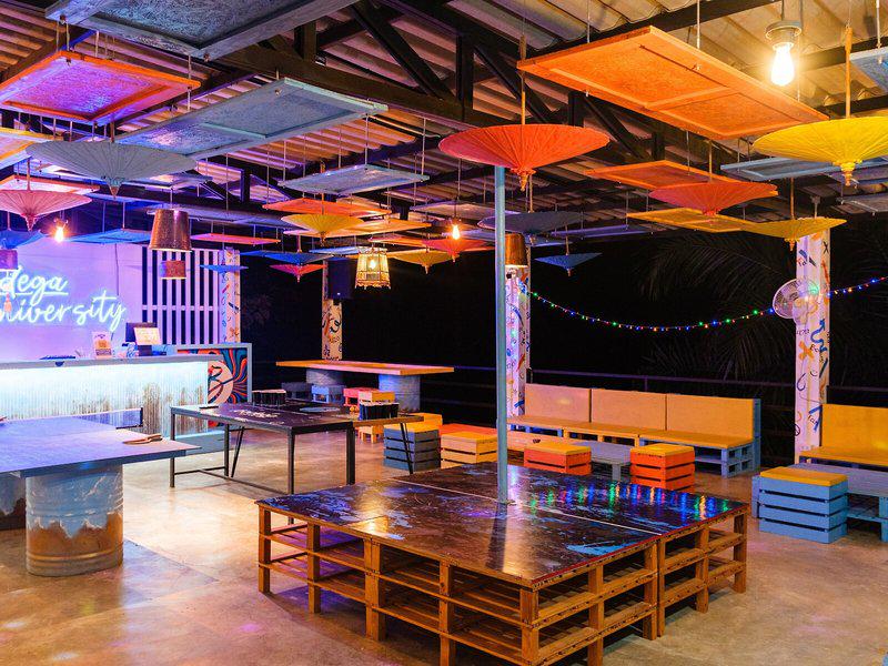 58D43738EF7DCE702682142316AFEA33