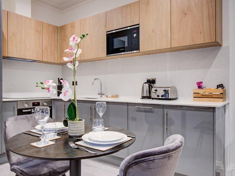 1C081CA459B588A1E3C0BB44D7ADB285