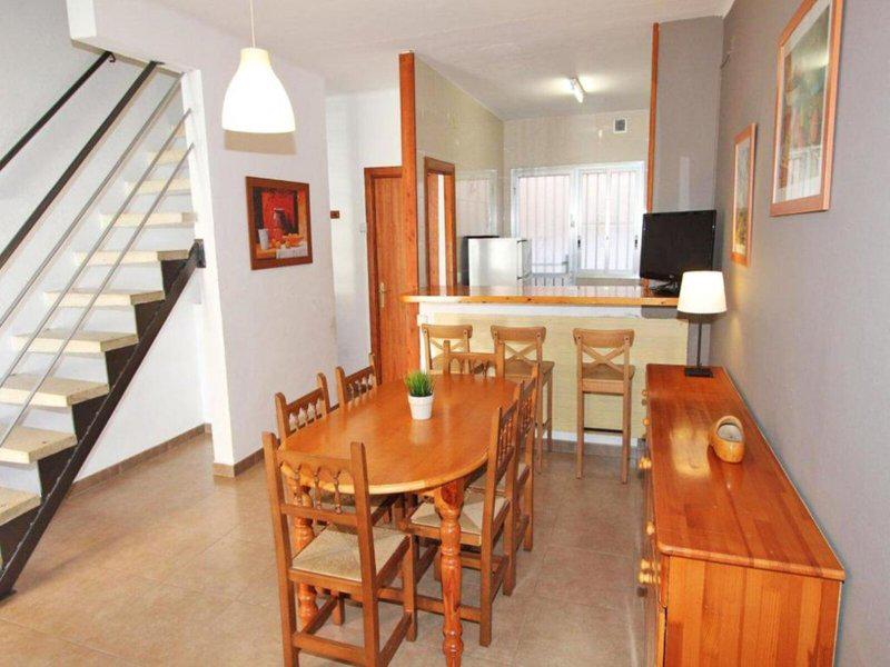 5BD8D50A9E5D0670768B3D70B6237315