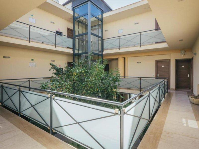 2E1A0FD2559E96E863B3E56FCF55EDEE