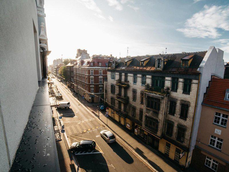 813ABC81F20EE0D55D66B0086EF90207