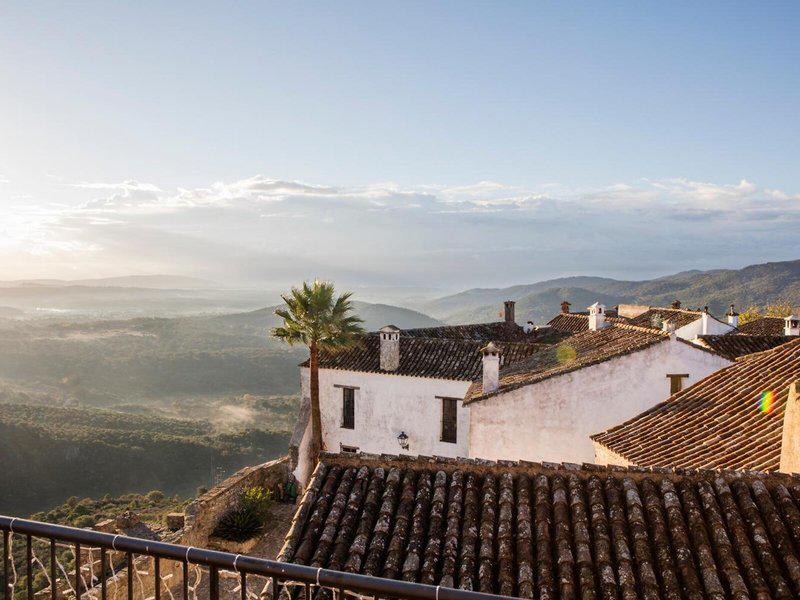 E92AD2504F2212A1199024C01FA46B38