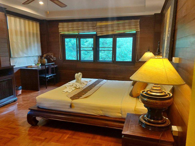 94C300F6F48684A491FD1F2D904F265F