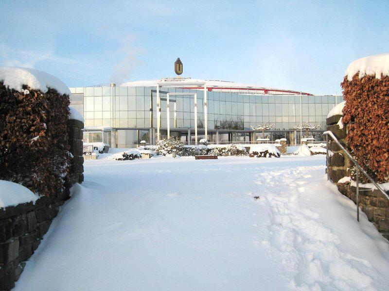 72DD1562E5BABF064ED4903EBD98CC49