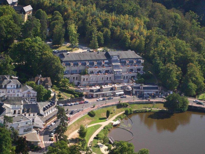 0781318464E883F07395C9D4694B1FB8