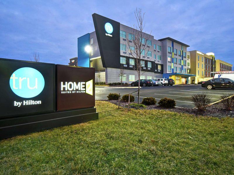 985F6A52DAC78CC370CE9CDBB6B296D7