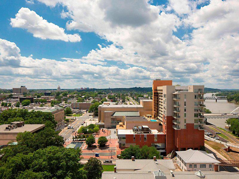 3AE66DD1083EF0012DFF6EB962B8C141