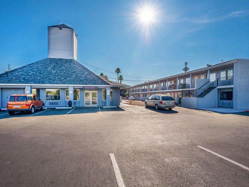 A6A9E06C22D1537B1EC493D1E64D589F