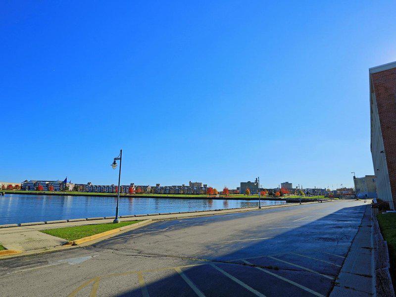 36983C02EE4A79568A5F75C89617FB89