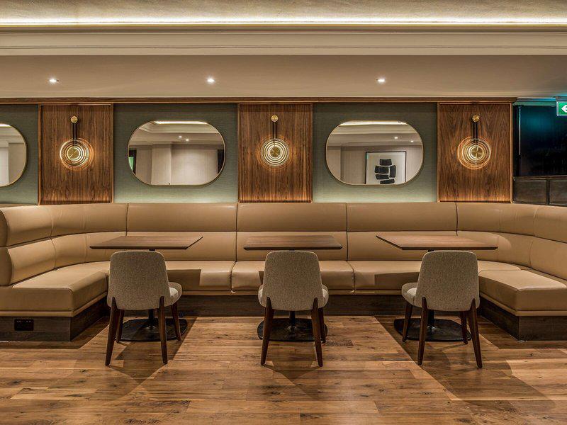 B00B8DEDCA0D8421D9904F59766C99C8