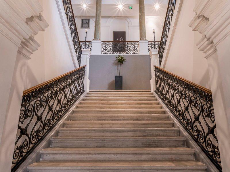 A227AAA9B0D8C8ADE7D4DC940367BFDB